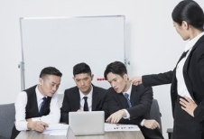 LOGO設計公司以創(chuàng)意為筆，以色彩為墨繪制出品牌獨有的視覺名片